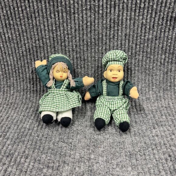 Vintage Shelf Sitter Set Of 2 Porcelain 6” Dolls Girl Boy Cottage Core Green - Picture 1 of 11